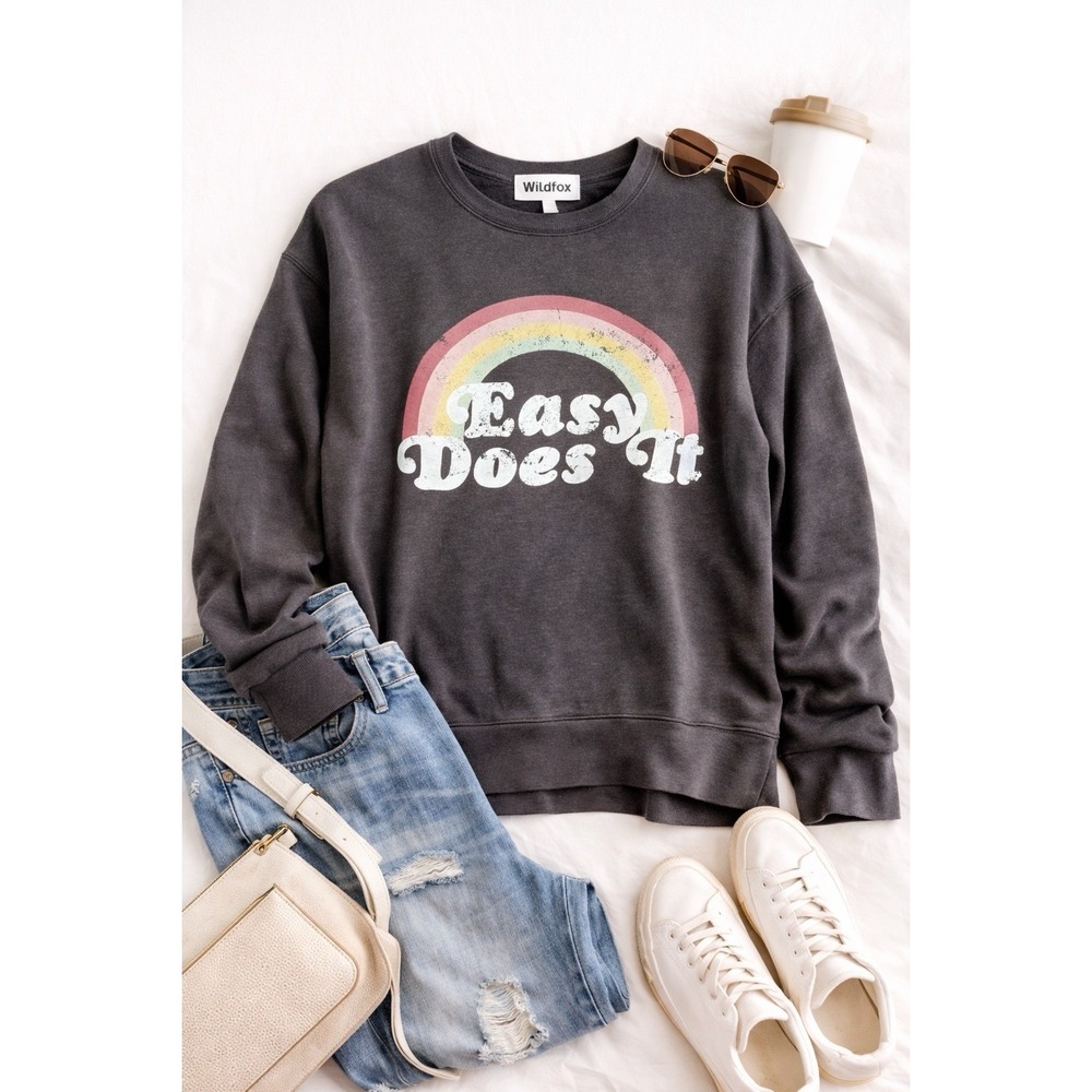 Wildfox Rainbow Sweatshirt M Graphic Pullover Cozy Vintage Style Pride